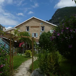 Bed & Breakfast La Petite Auberge De